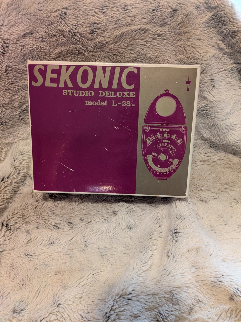 Sekonic Studio Deluxe Model L-28 Analong Light Meter - Nov 6,1971